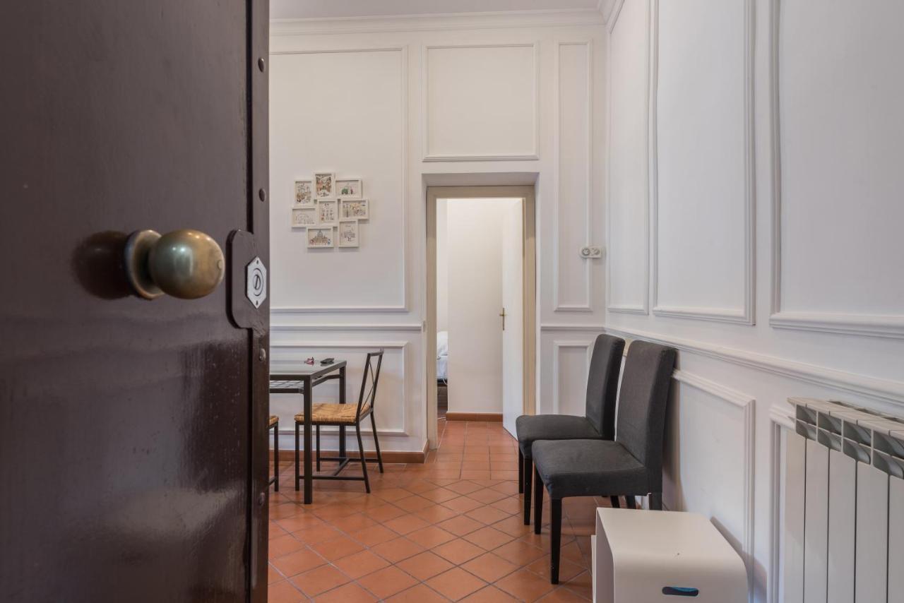 Joivy Trevi Fountain'S Relais Apartment Rome Exterior photo